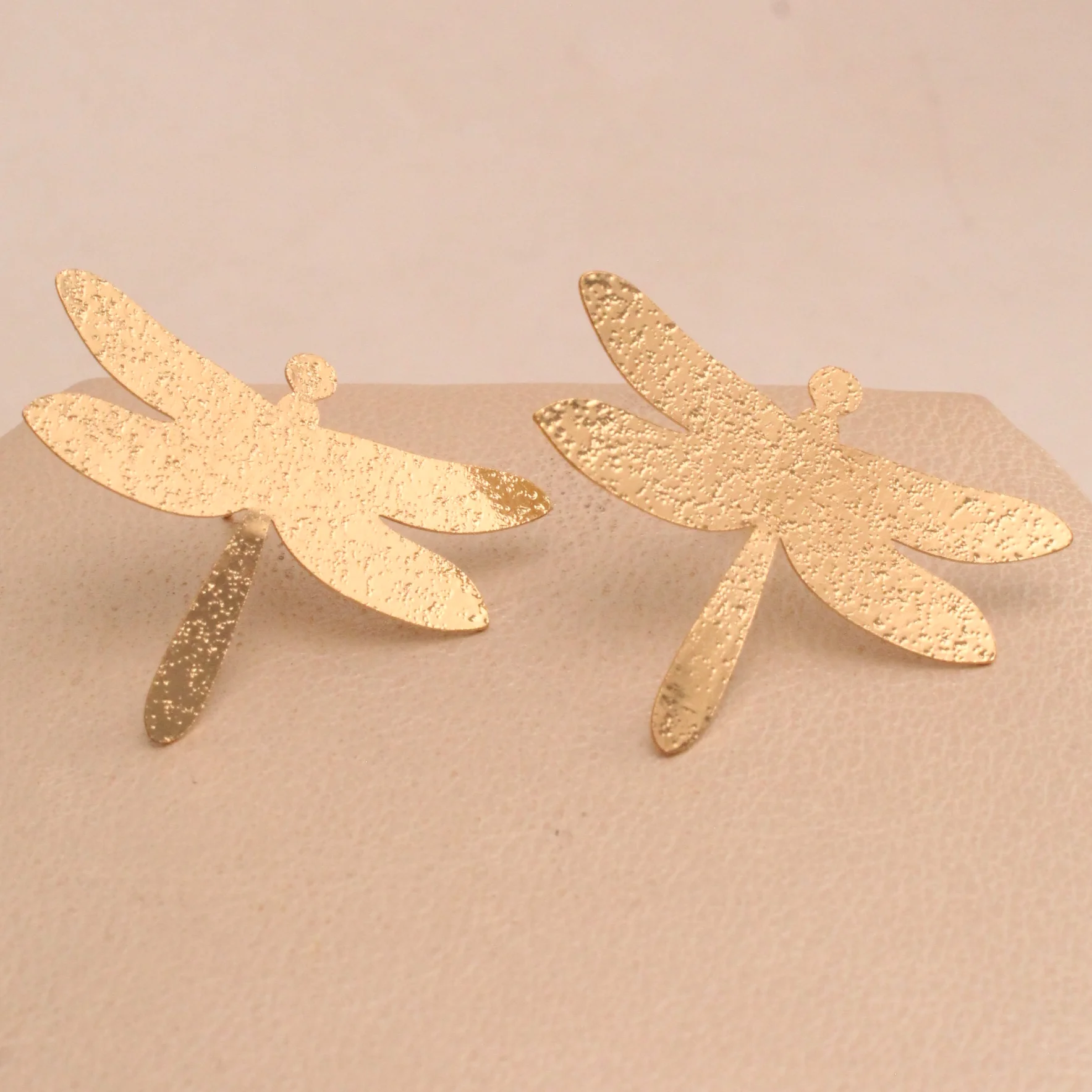 Are. libelula covergold 3cm - ACG858