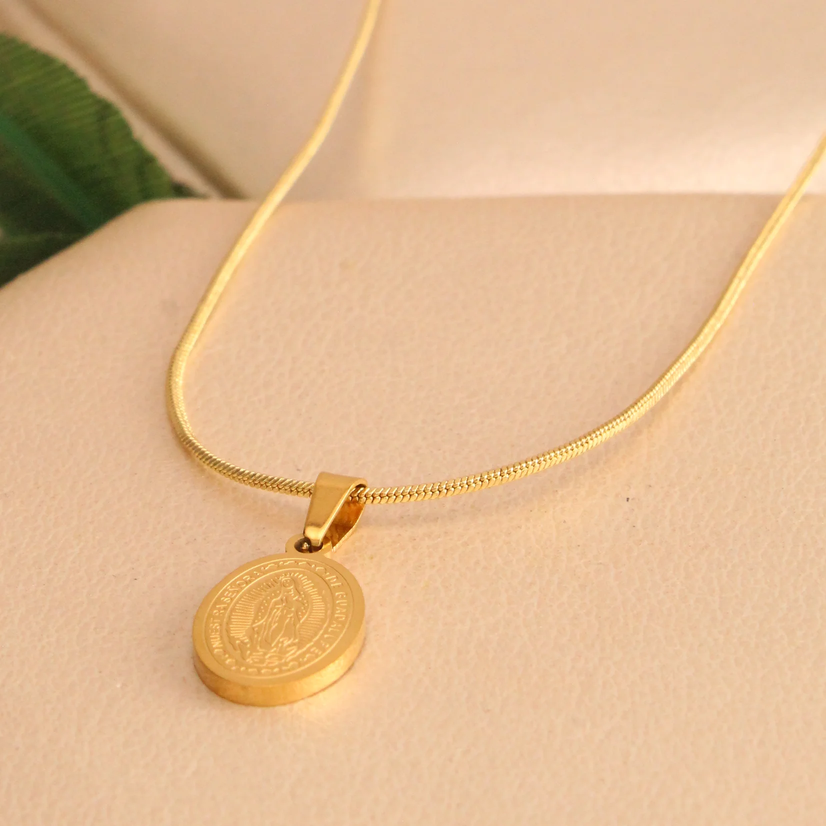 Cad. guadalupe acero covergold - CCG669