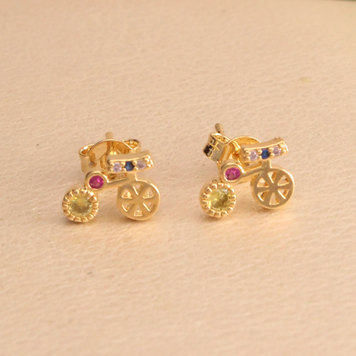 Top. Bicicleta Tutty  Oro Laminado 1 Cm - TOG495